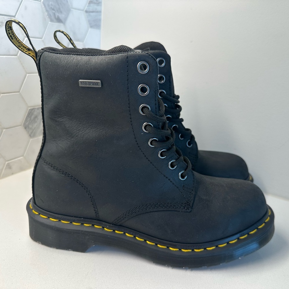 Dr. Martens‎ 1460 Waterproof Drywair Black Lace Up Doc Boots Women’s Size 6 NWOB